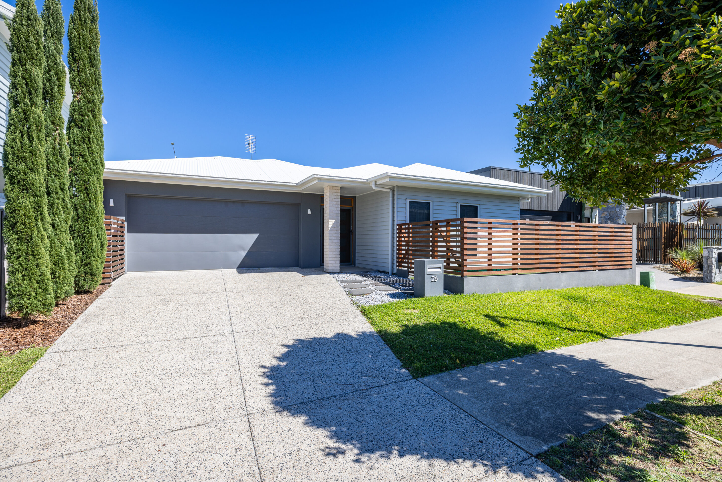 26 TAILSLIDE Crescent 26 TAILSLIDE Crescent, Bokarina, QLD 4575 AUS