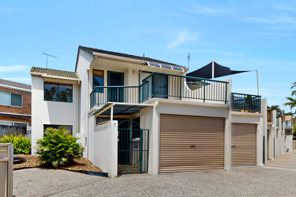 1/14 ARWEN Street, Maroochydore, QLD 4558 AUS