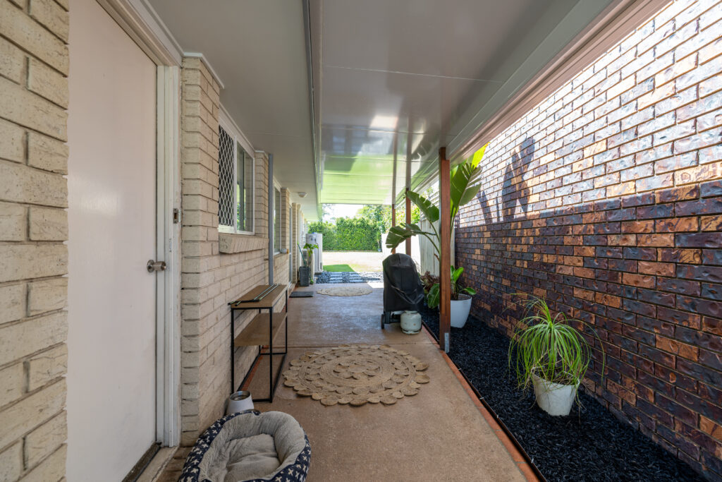 13 CROWN Street, Currimundi, QLD 4551 AUS