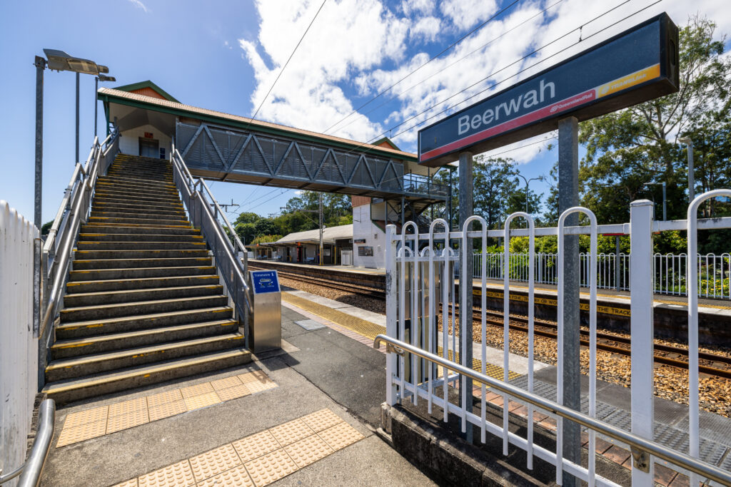 2/17 PINE CAMP Road, Beerwah, QLD 4519 AUS