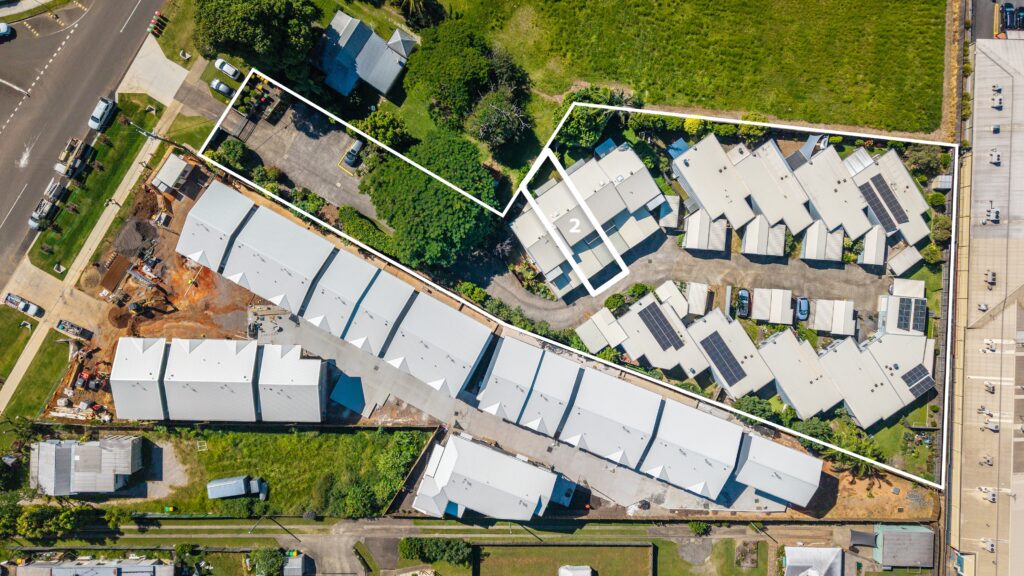 2/17 PINE CAMP Road, Beerwah, QLD 4519 AUS