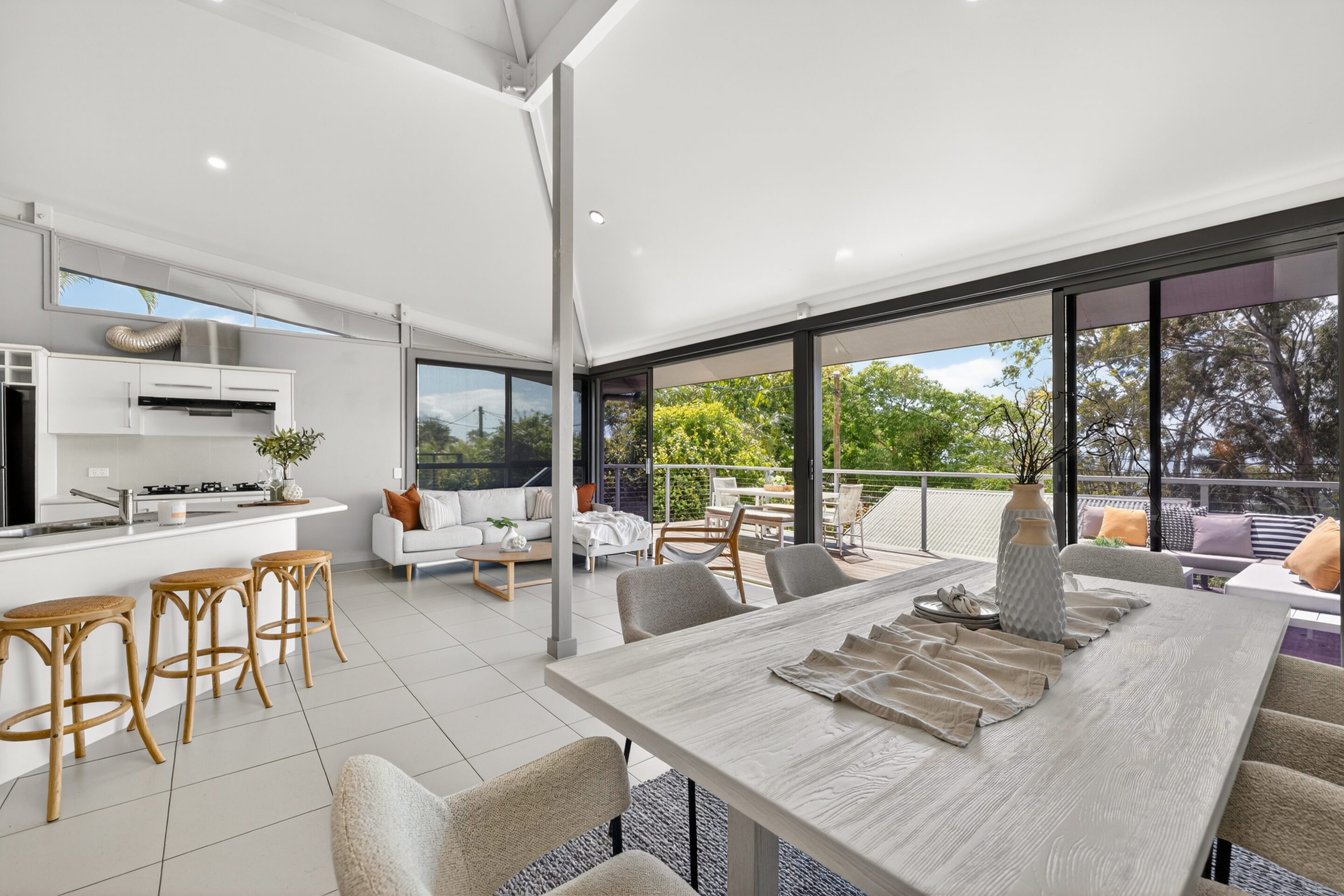 11 PANORAMA Crescent 11 PANORAMA Crescent, Buderim, QLD 4556 AUS