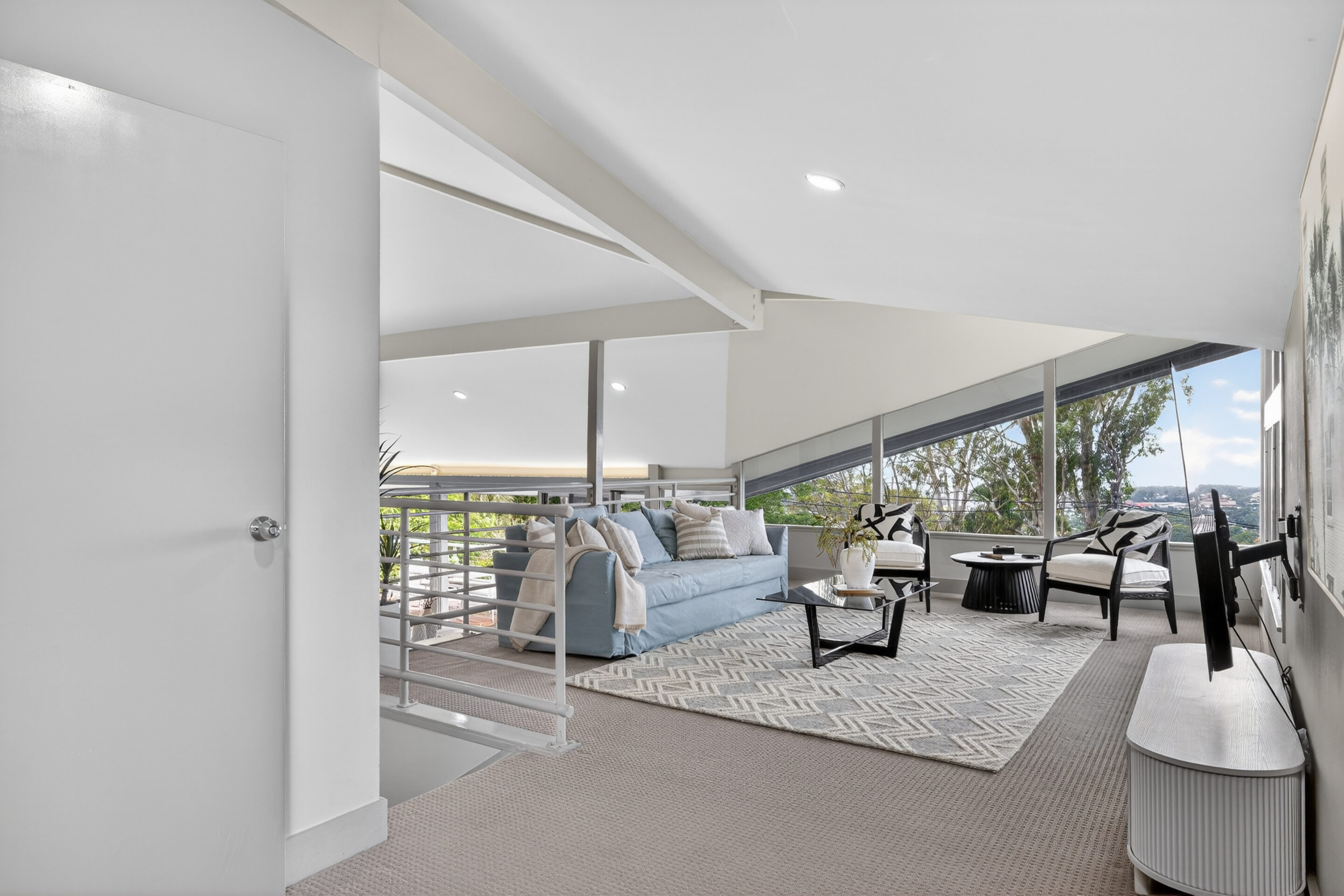 11 PANORAMA Crescent 11 PANORAMA Crescent, Buderim, QLD 4556 AUS