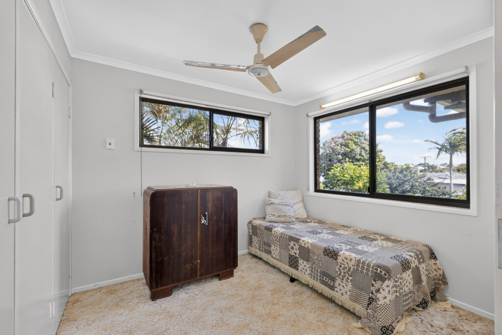 12 HILL Street, Currimundi, QLD 4551 AUS