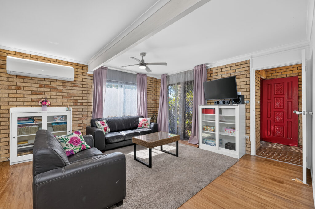 12 HILL Street, Currimundi, QLD 4551 AUS