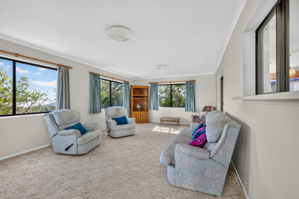 12 HILL Street, Currimundi, QLD 4551 AUS