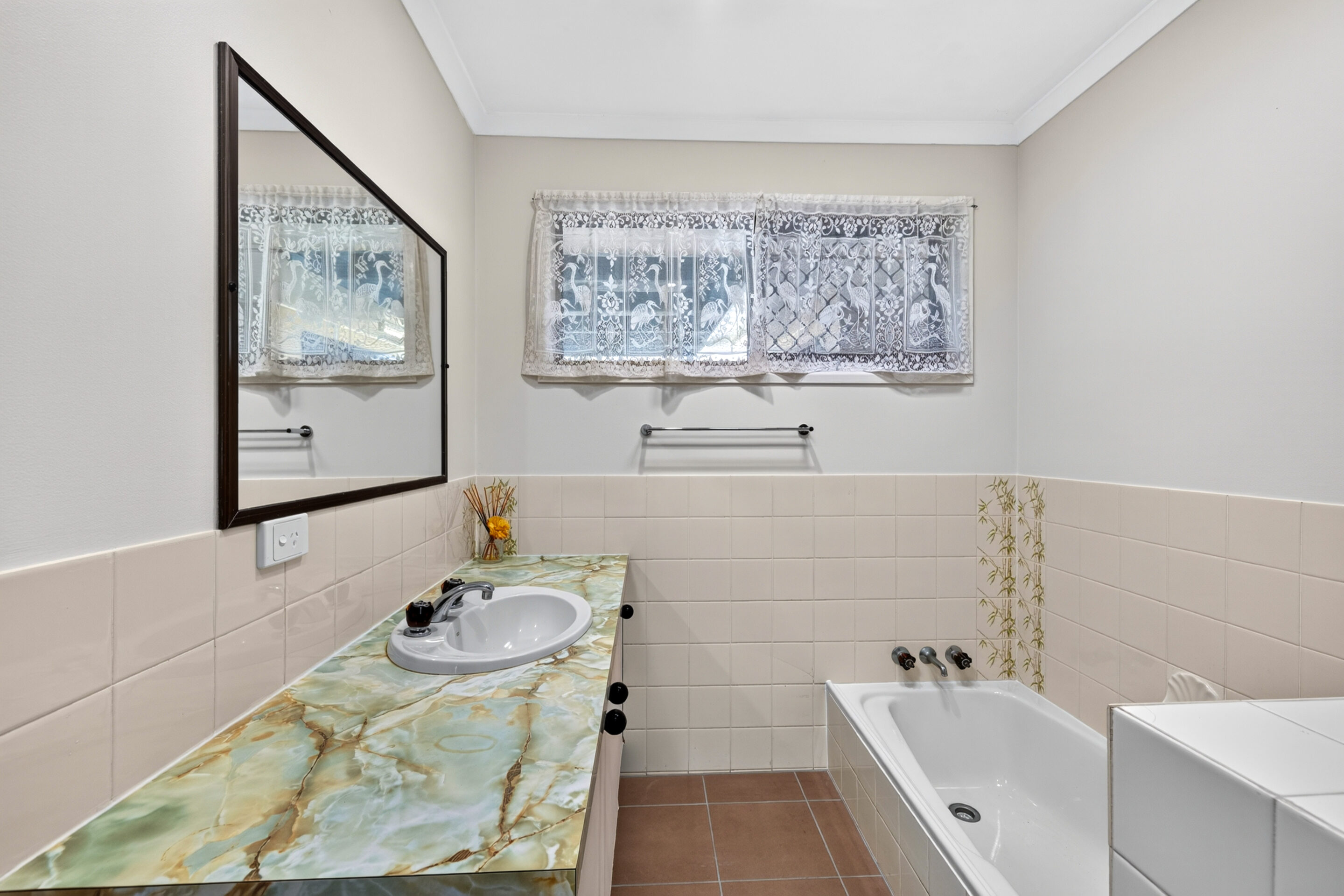 12 HILL Street 12 HILL Street, Currimundi, QLD 4551 AUS