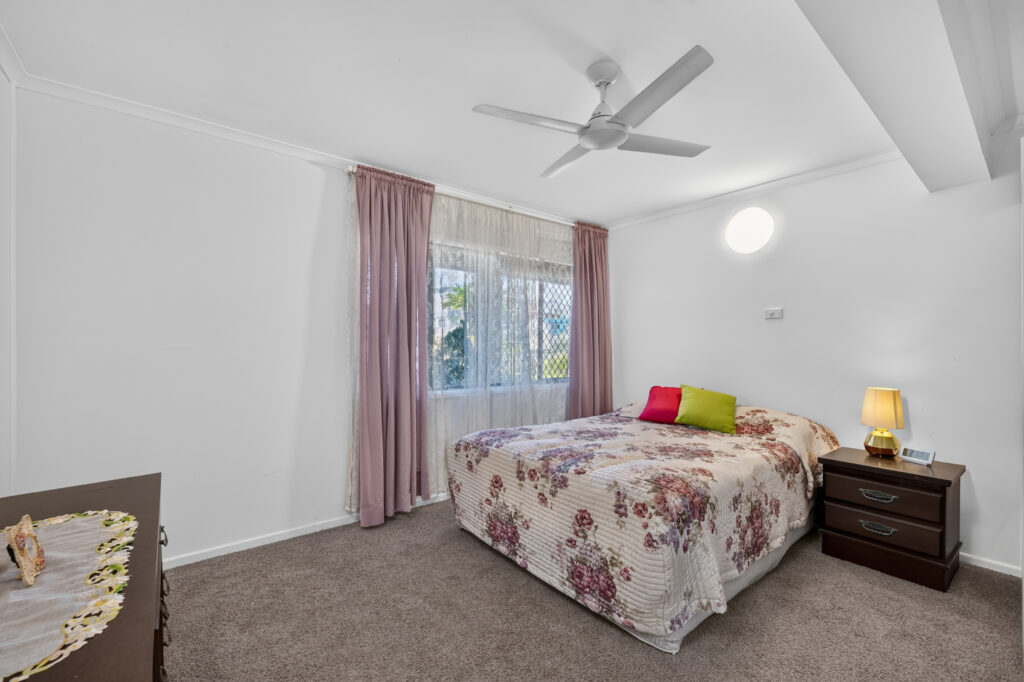12 HILL Street, Currimundi, QLD 4551 AUS