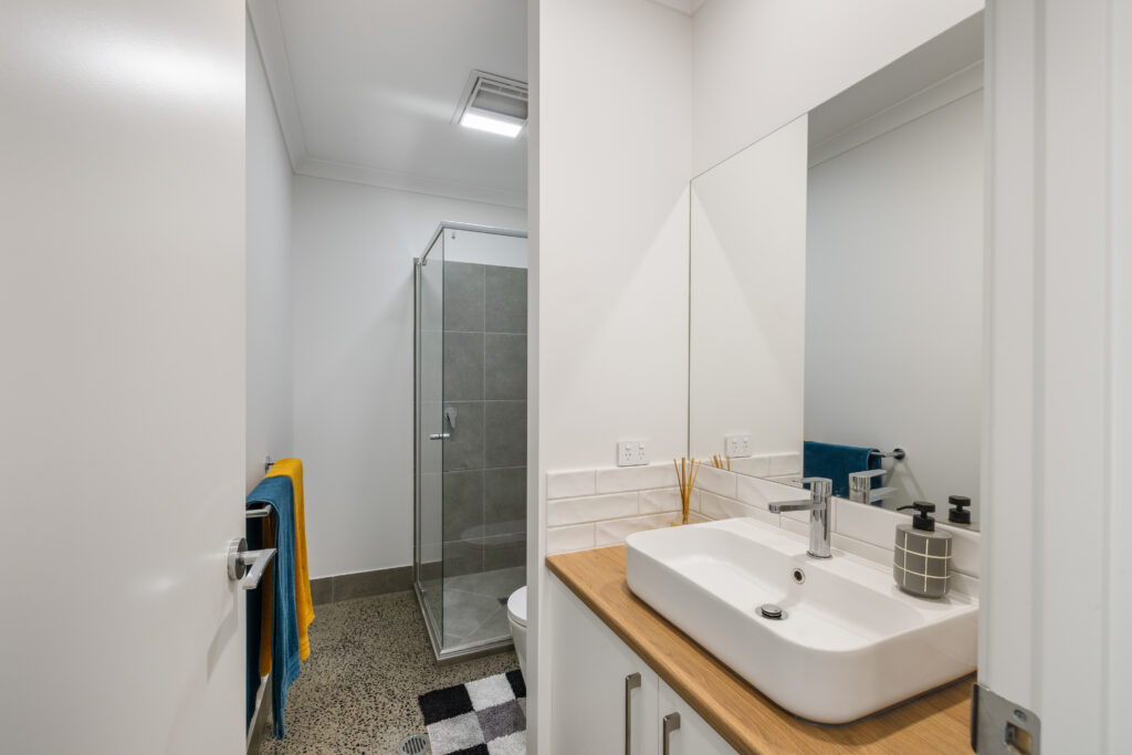 2/21 MERRIGUM Street, Currimundi, QLD 4551 AUS
