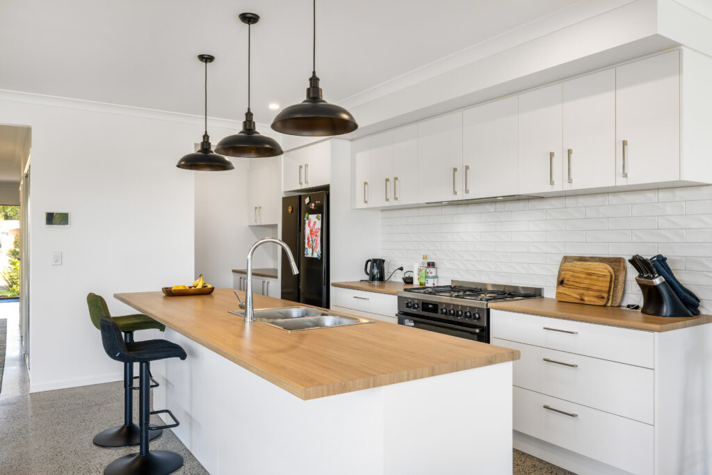 2/21 MERRIGUM Street, Currimundi, QLD 4551 AUS