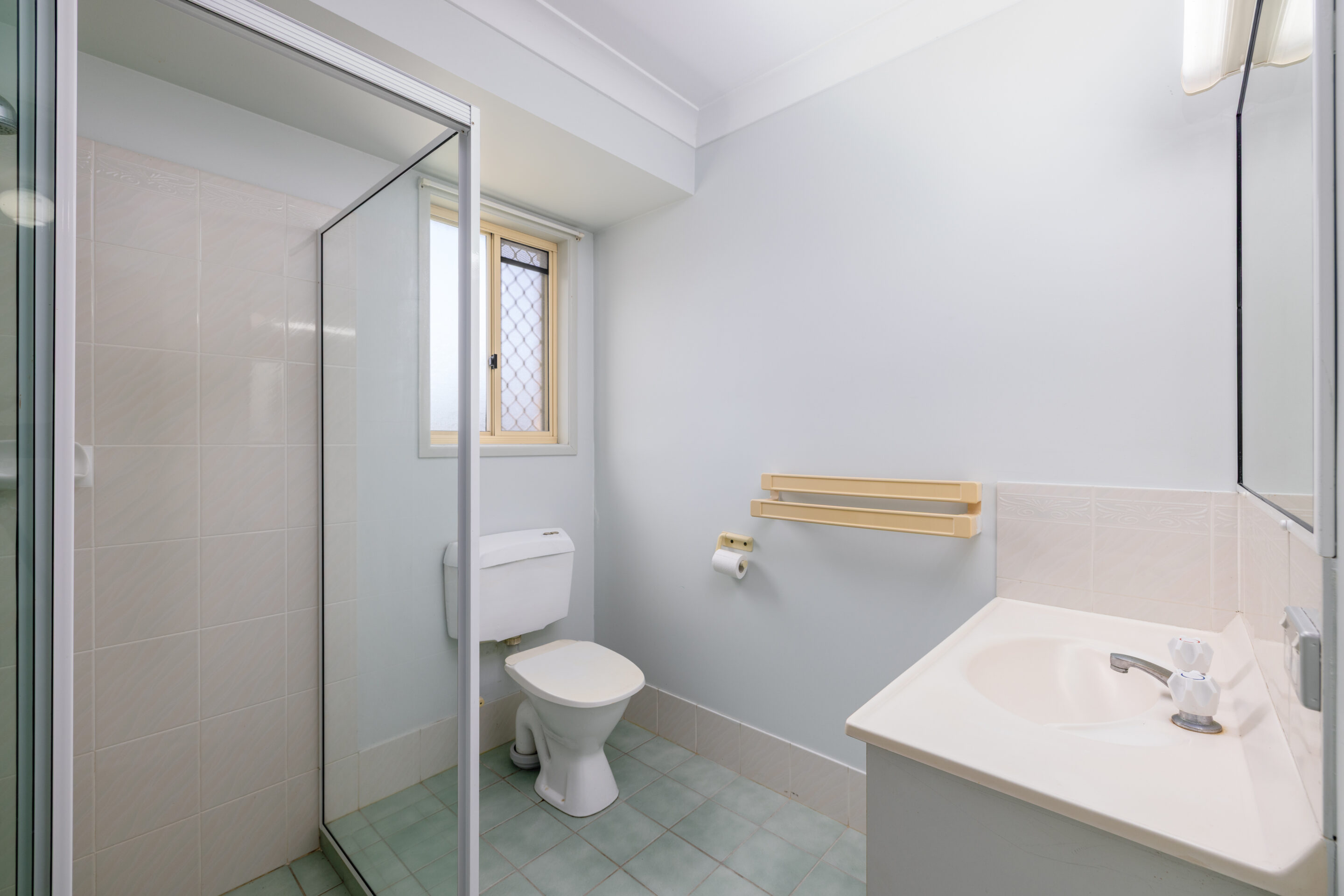 4 LENTARA Street 4 LENTARA Street, Currimundi, QLD 4551 AUS
