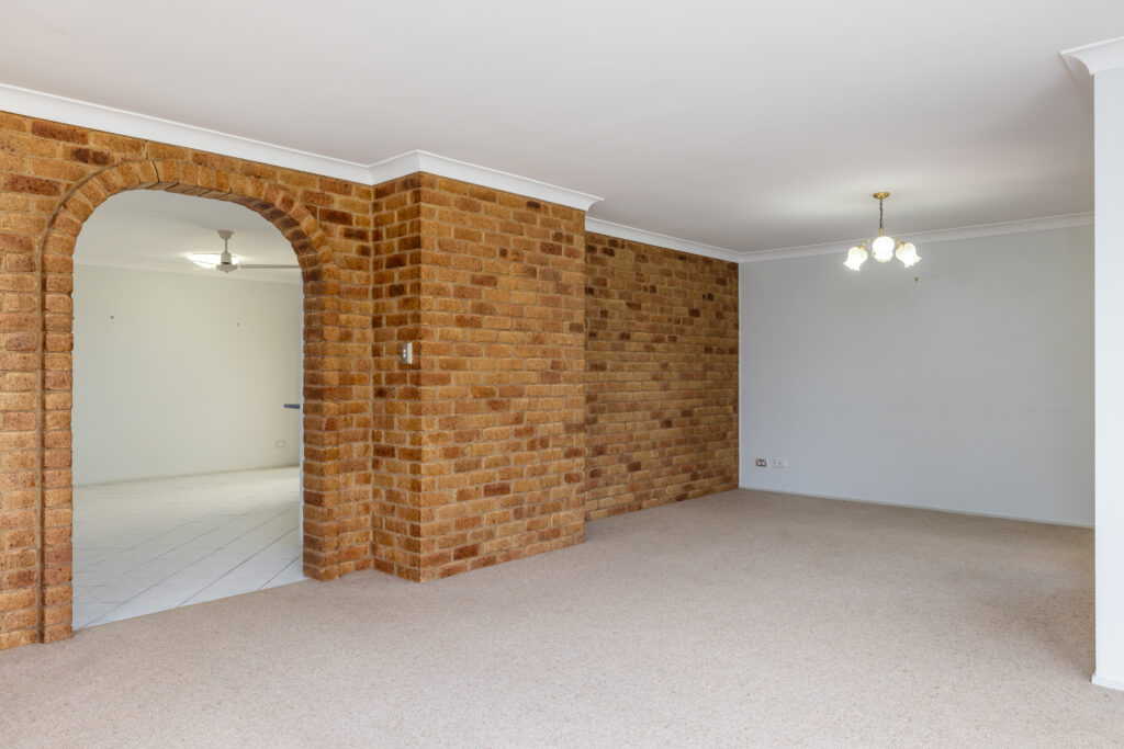 4 LENTARA Street, Currimundi, QLD 4551 AUS