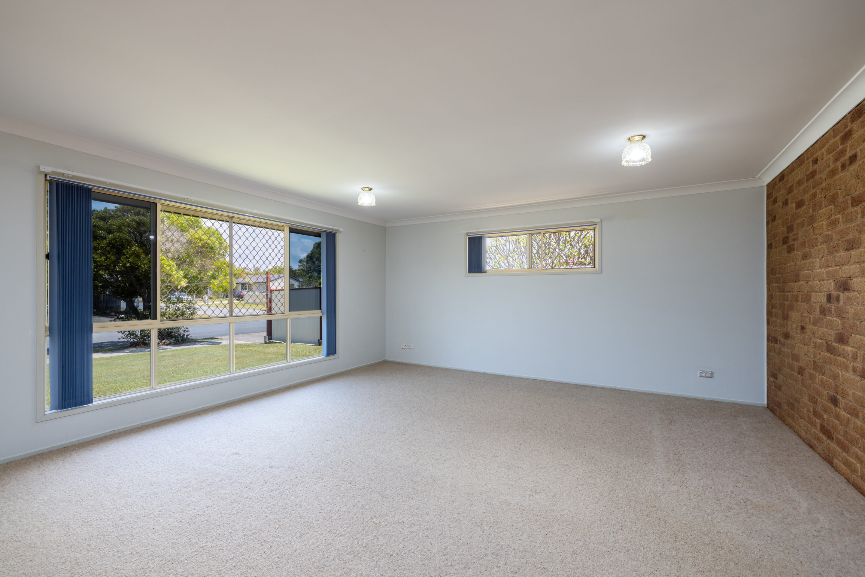 4 LENTARA Street 4 LENTARA Street, Currimundi, QLD 4551 AUS