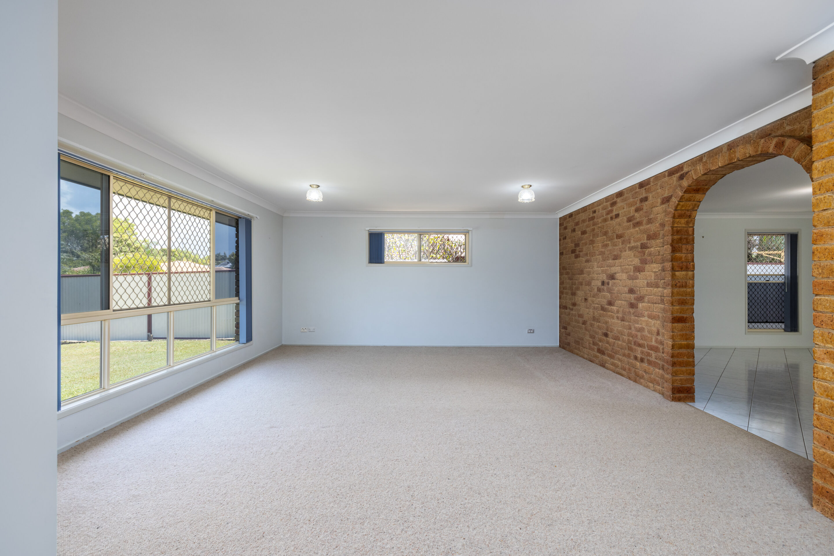 4 LENTARA Street 4 LENTARA Street, Currimundi, QLD 4551 AUS