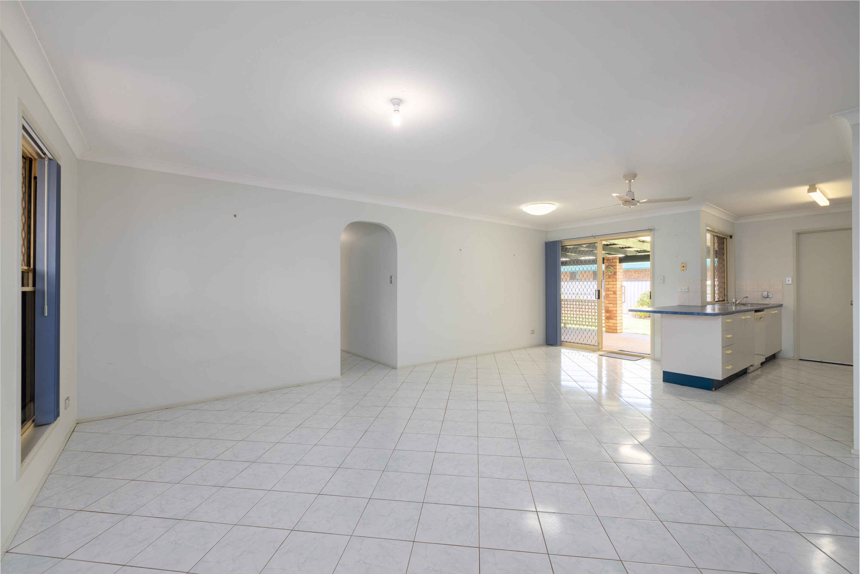 4 LENTARA Street 4 LENTARA Street, Currimundi, QLD 4551 AUS