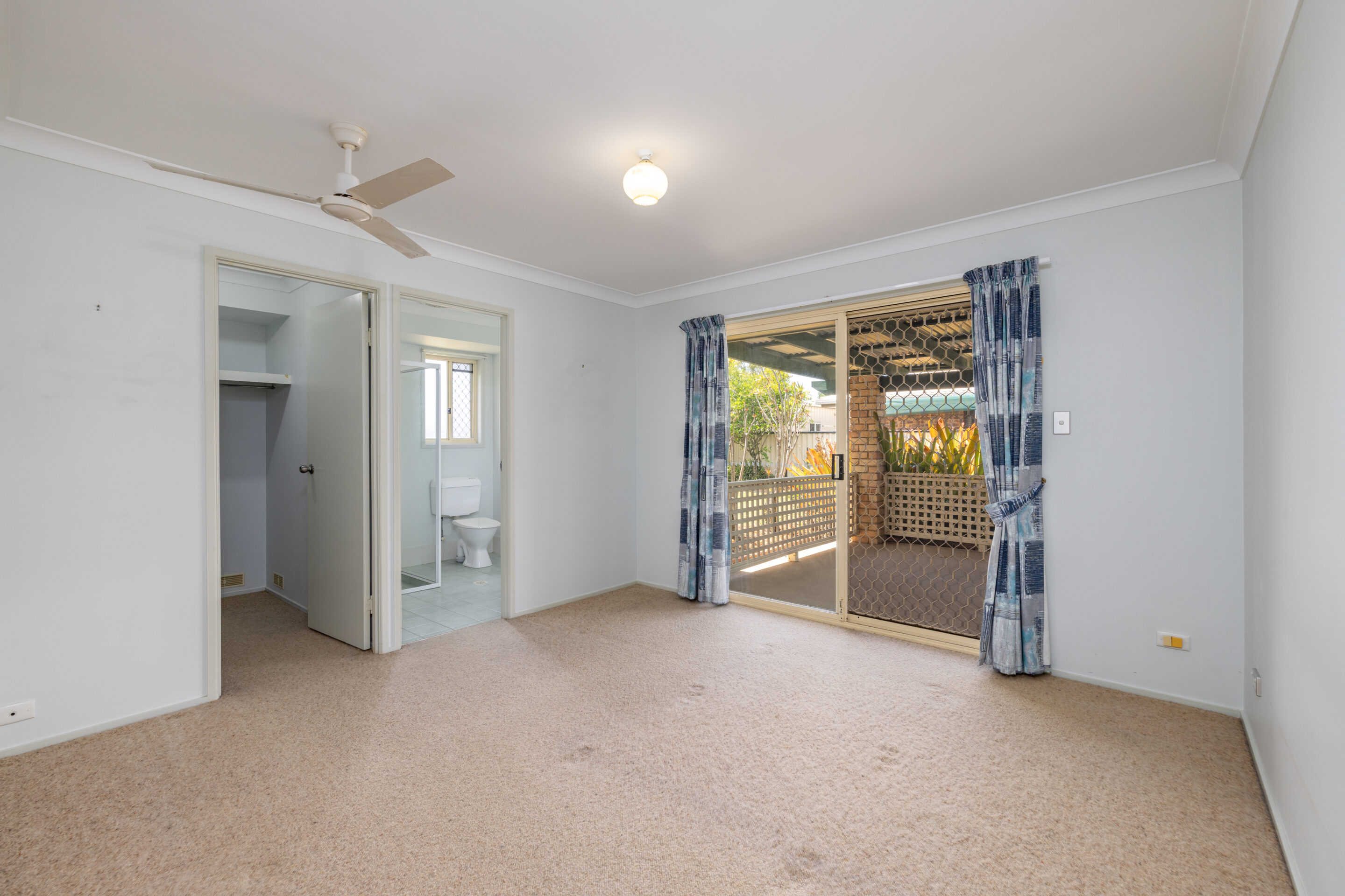 4 LENTARA Street 4 LENTARA Street, Currimundi, QLD 4551 AUS