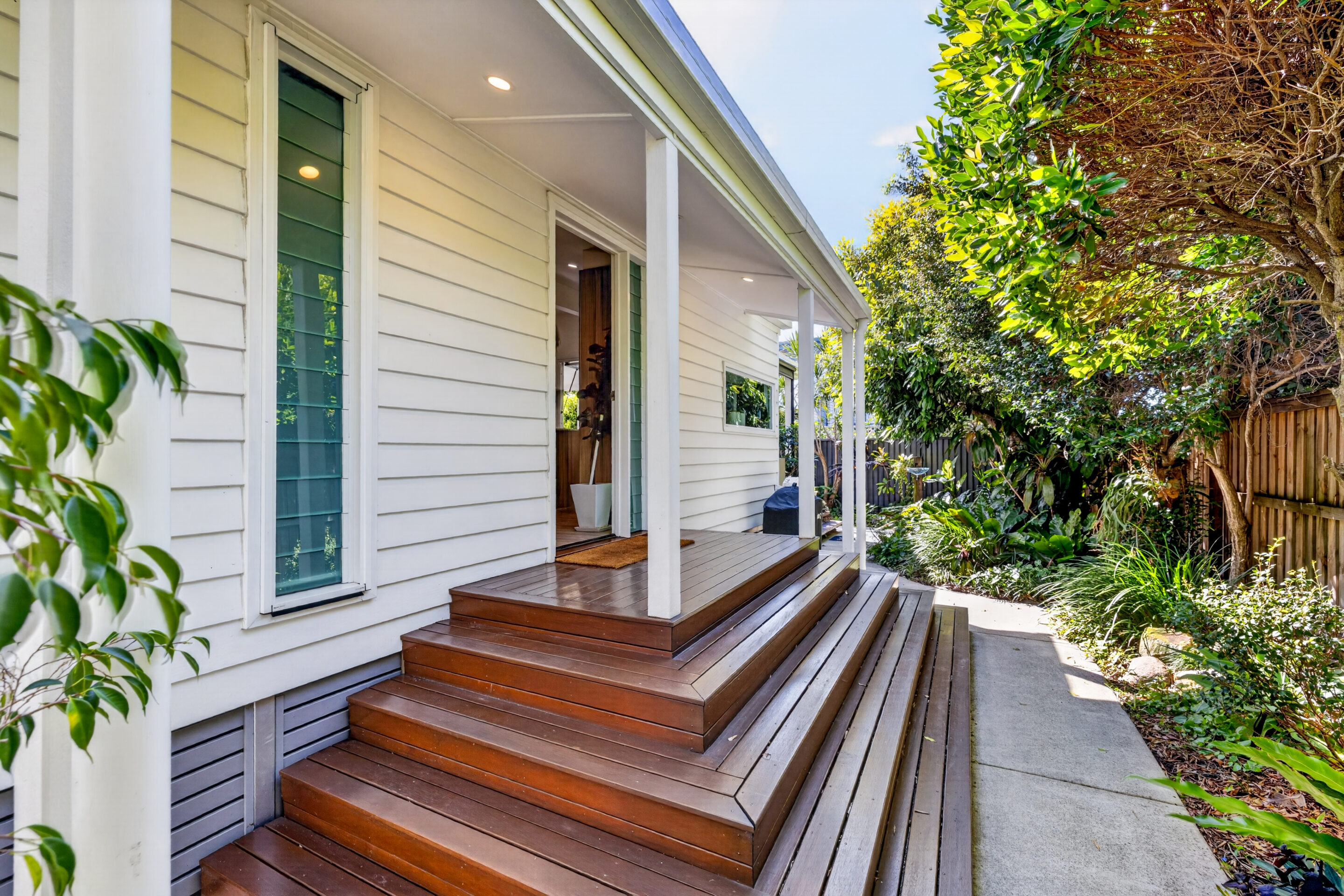 55 RODERICK Street 55 RODERICK Street, Moffat Beach, QLD 4551 AUS
