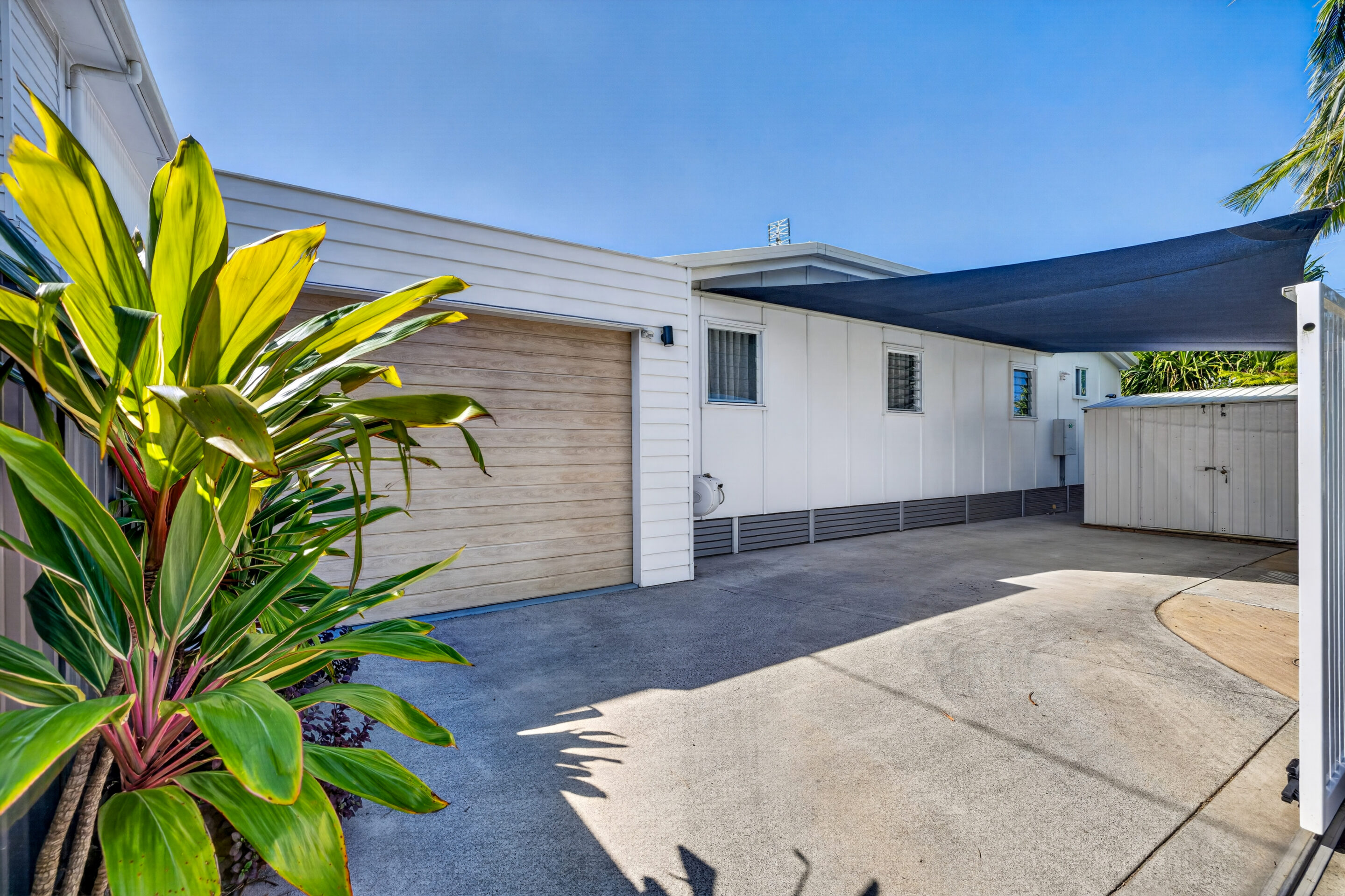 55 RODERICK Street 55 RODERICK Street, Moffat Beach, QLD 4551 AUS