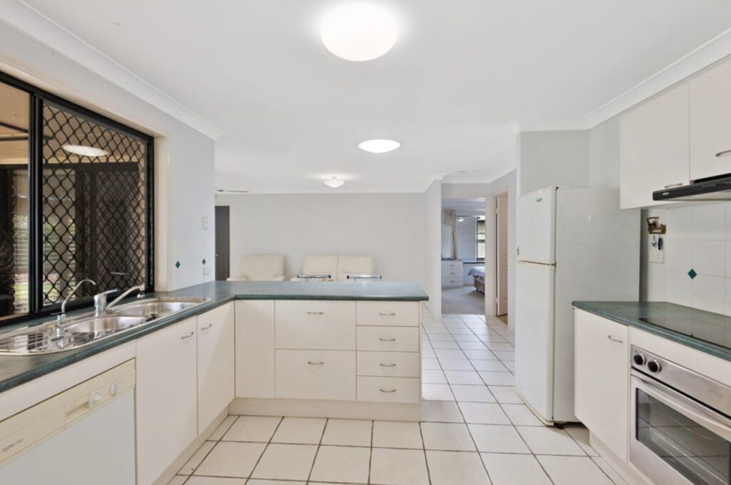 6 BORAM Street, Currimundi, QLD 4551 AUS