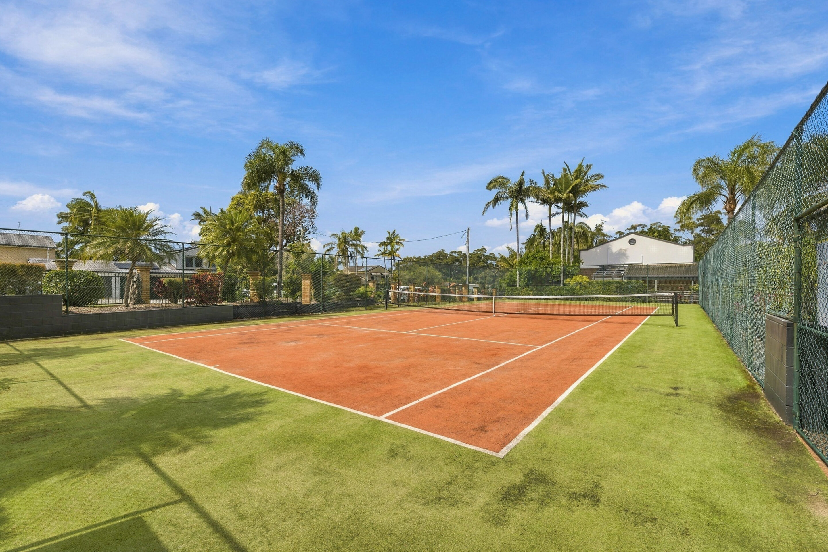 10/8 LYON Street 10/8 LYON Street, Dicky Beach, QLD 4551 AUS