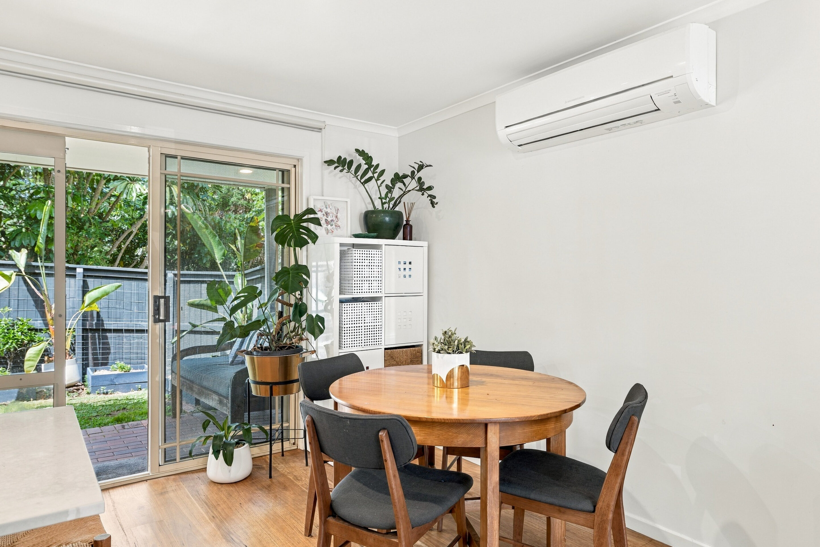 10/8 LYON Street 10/8 LYON Street, Dicky Beach, QLD 4551 AUS