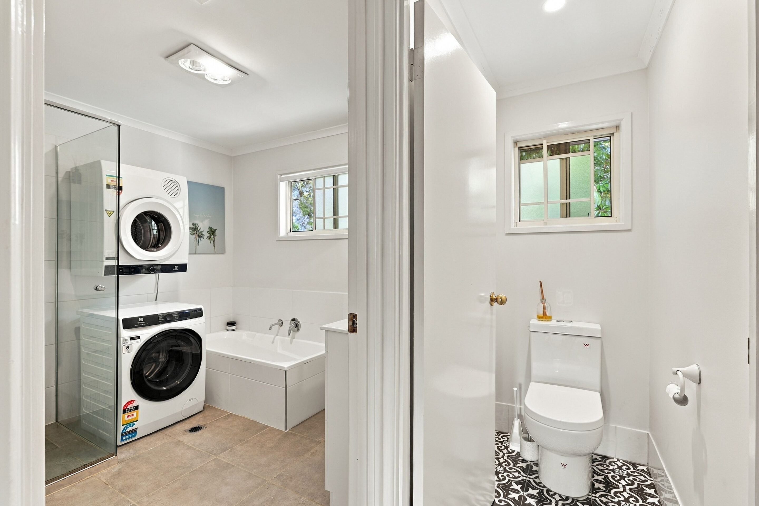 10/8 LYON Street 10/8 LYON Street, Dicky Beach, QLD 4551 AUS
